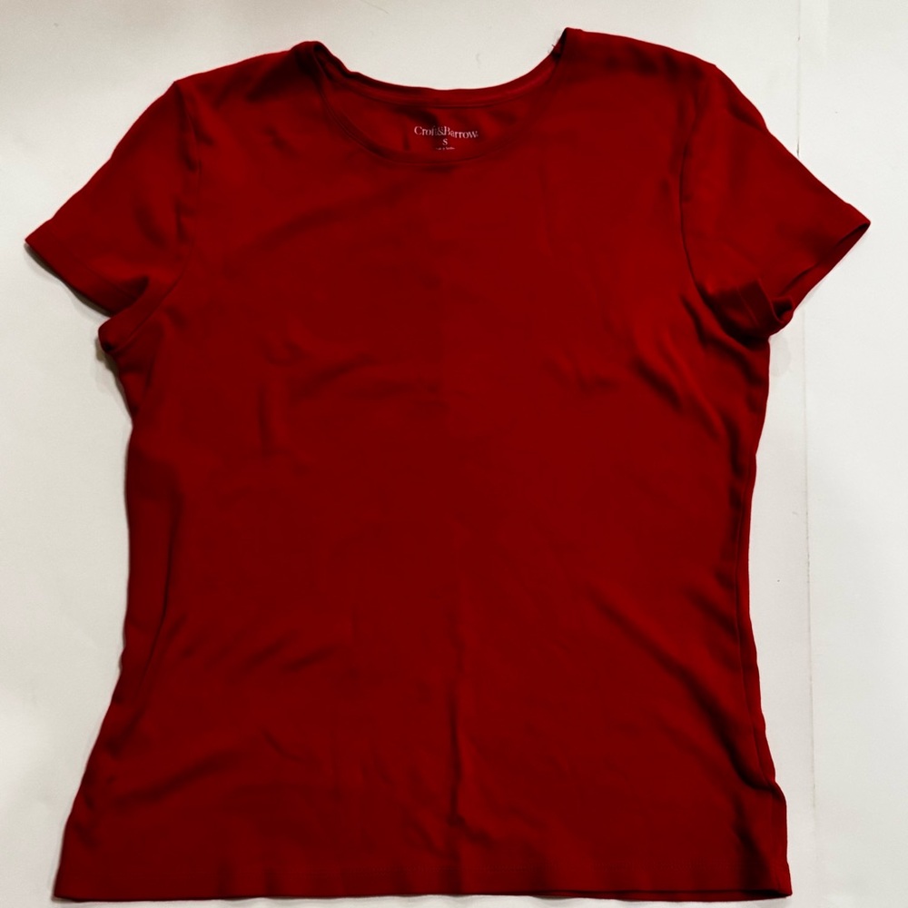 Croft & Barrow Red Fitted Short Sleeve T-Shirt